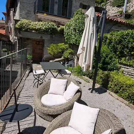 La Ca' Nel Borgo Hébergement de vacances Moltrasio